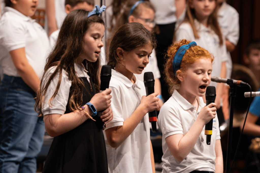 Shir Harmony Kids Singing at Chanukah 2023